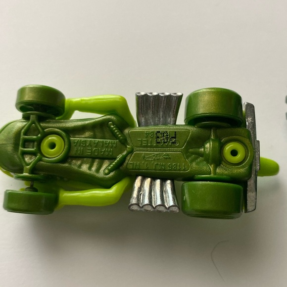 Dino Bros hot wheels dinosaur racers cars Safari Sahara Jurassic Park car lot - Picture 7 of 10